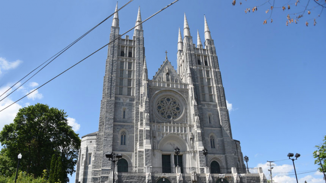 Basilica of Ss. Peter & Paul-Lewiston