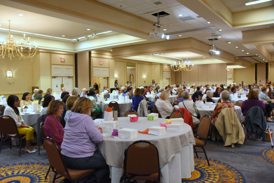 Women's conference crowd