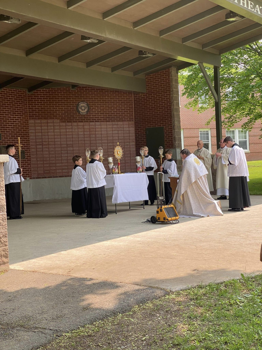 Corpus Christi Sunday eucharistic processions in Maine