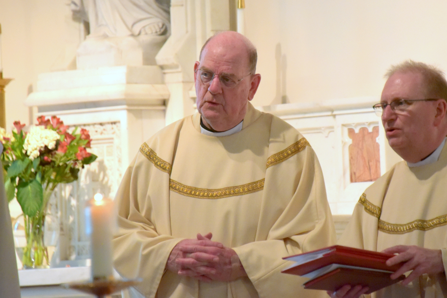 Father Kevin Deeley and Msgr. Andrew Dubois