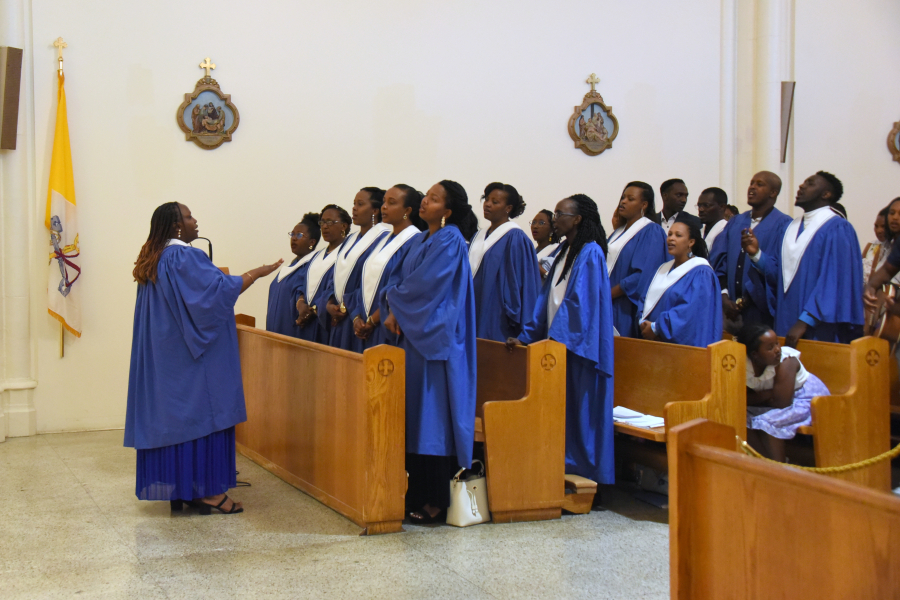 Choir Notre Dame de la Paix in Lewiston 