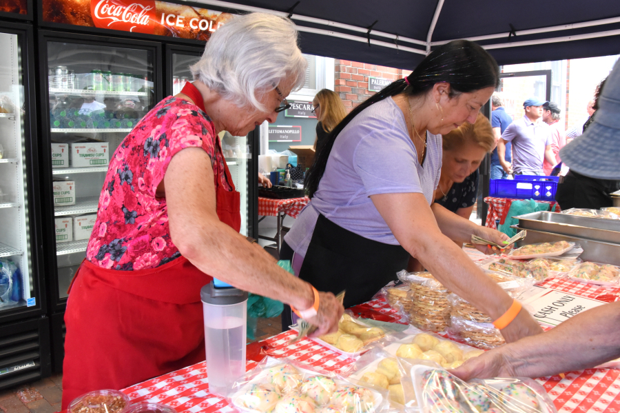 Selling cookies