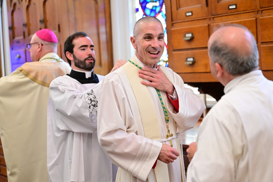 Bishop Ruggieri getting ready before the Mass.