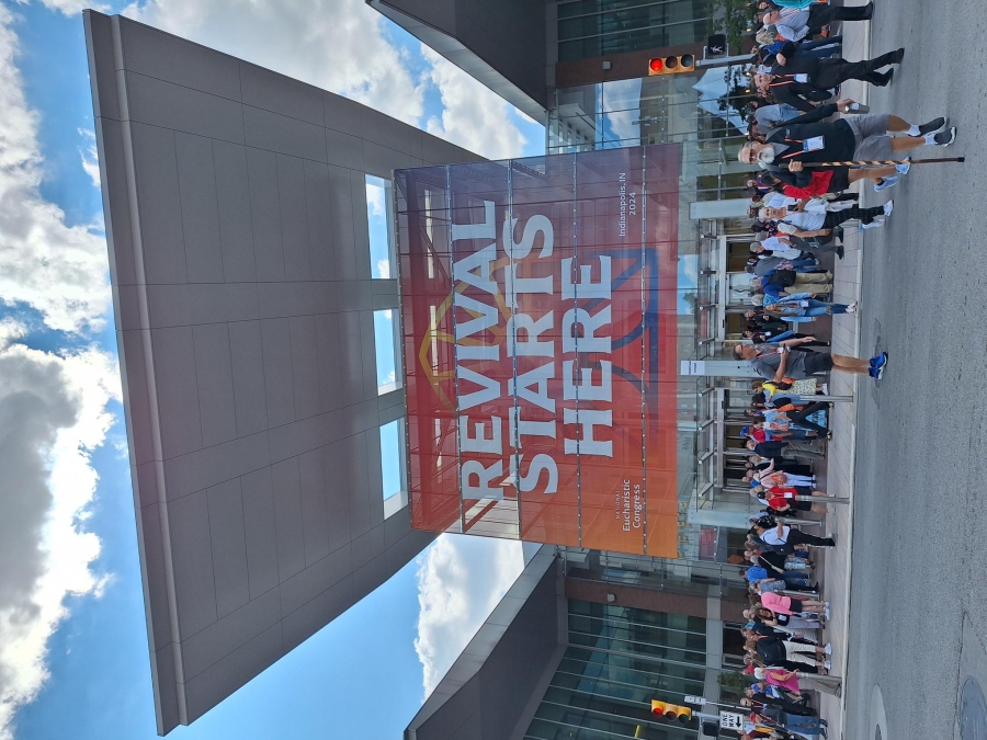 sign outside of the 10th National Eucharistic Congress