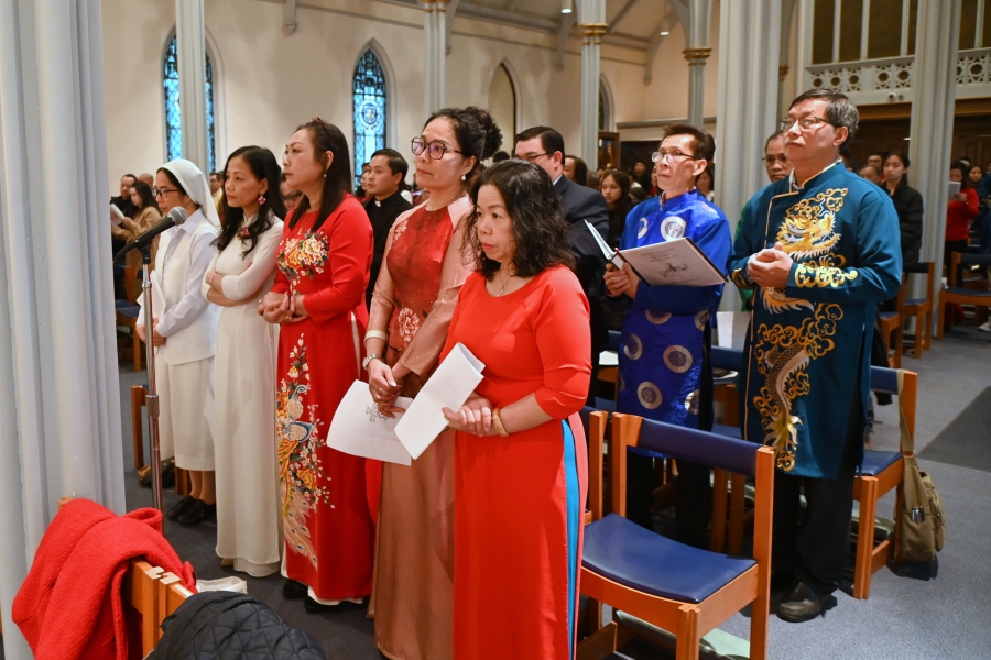 Choir members