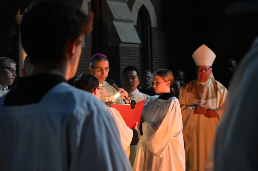 Bishop blesses fire