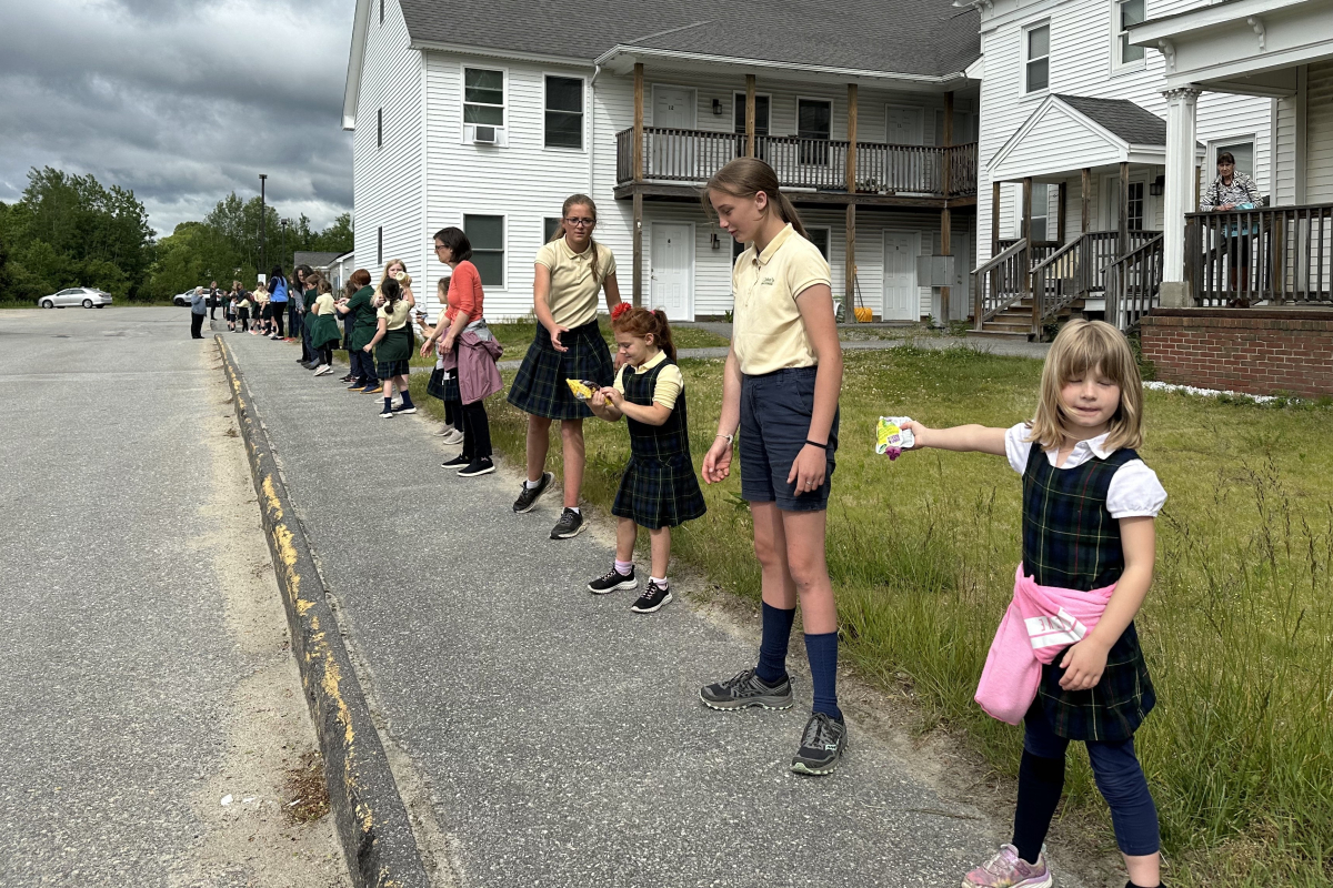 St. John's Human Chain to Mid Coast Hunger Prevention Program in Brunswick 