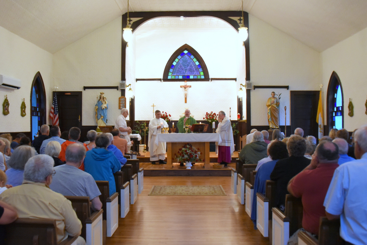 Mass at St. Mary Church in Oxford.