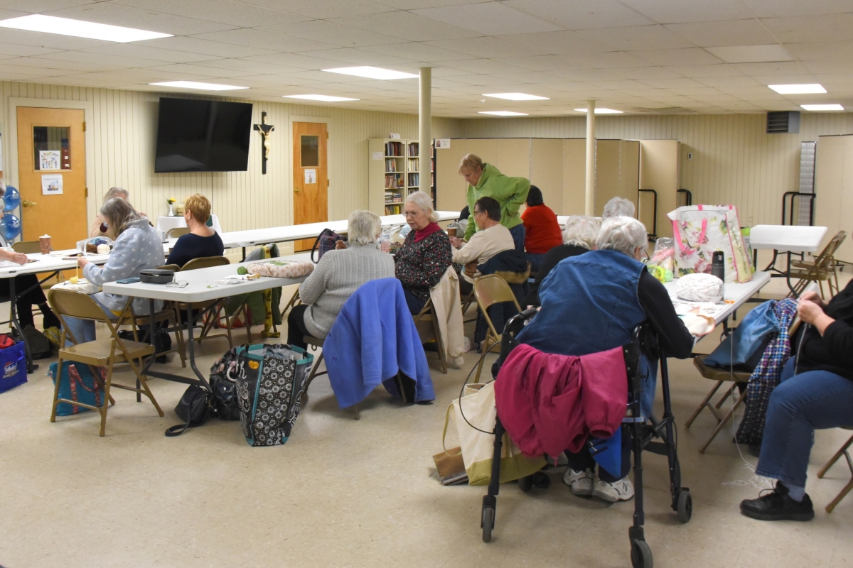 Wide photo of the group of crafters.